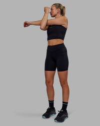 Woman wearing Elite High-Rise 6" Short Pockets - Black