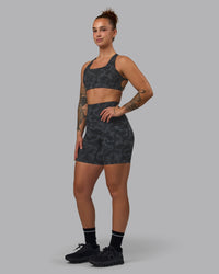 Woman wearing Elixir Ultra High-Rise 6" Short Pockets - Tranquil-Black