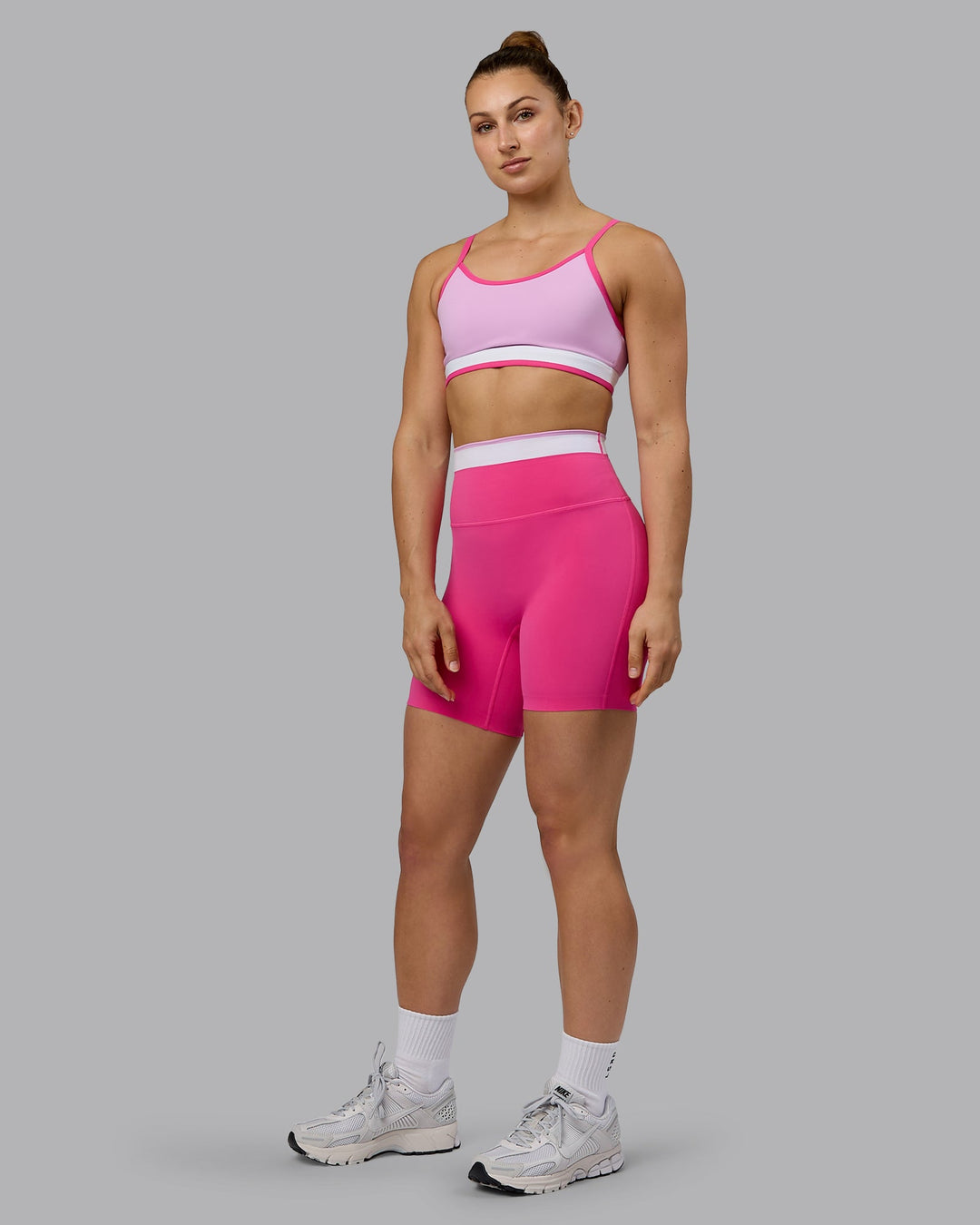 Excel Mid-Length Shorts - Ultra Pink