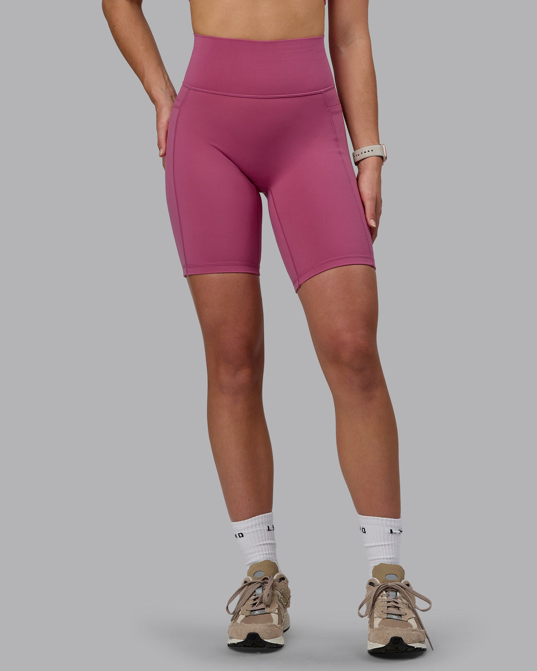 Woman wearing Fusion Bike Shorts with Pockets - Mauve Haze