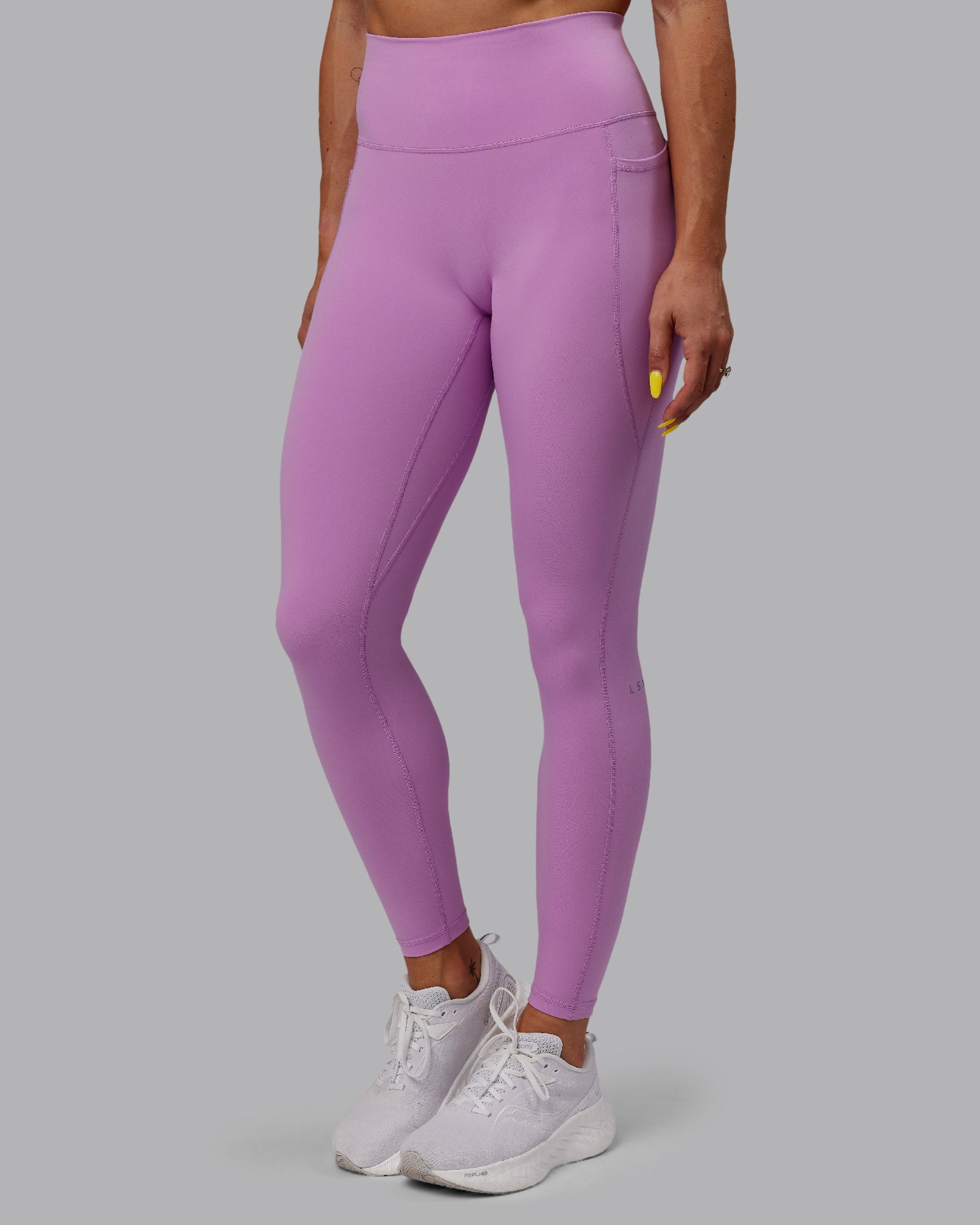 Woman wearing Fusion Ultra High-Rise Full Length Legging Pockets - Light Violet | Model:Bree | Size:S