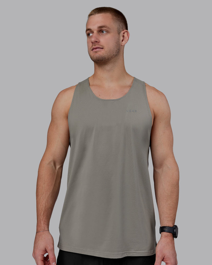 Man wearing Perform VapourFLX Tank - Elephant
