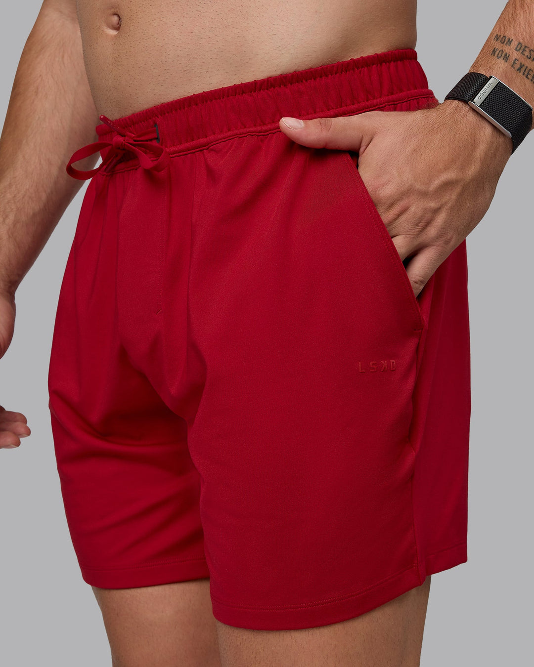 Man wearing Restore 6&quot; CloudFLX Shorts - Cherry Red