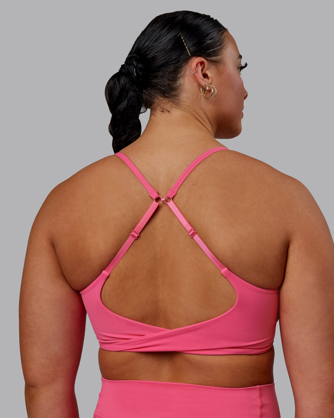 Twist Sports Bra - Carmine Rose