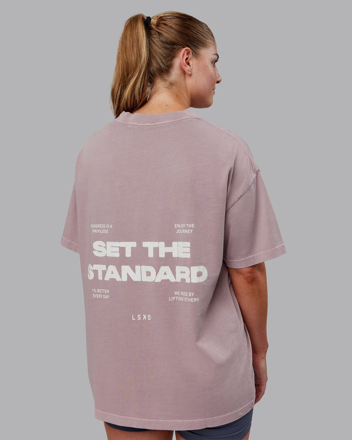 Woman wearing Unisex Washed Set The Standard Heavyweight Tee Oversize - Greyish Purple-Off White
