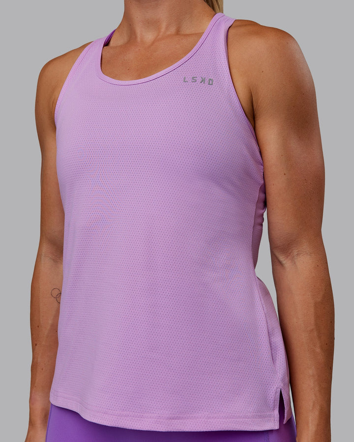 Woman wearing Perform VapourFLX Tank - Light Violet
