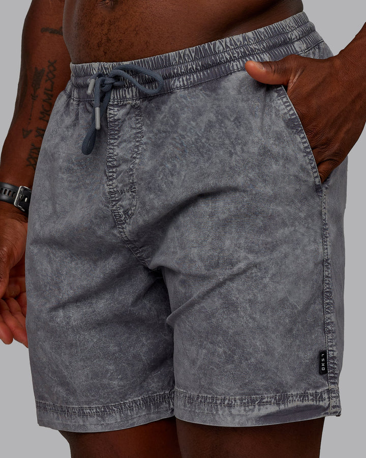 Man wearing Washed Daily 7&quot; Shorts - Circular Grey
