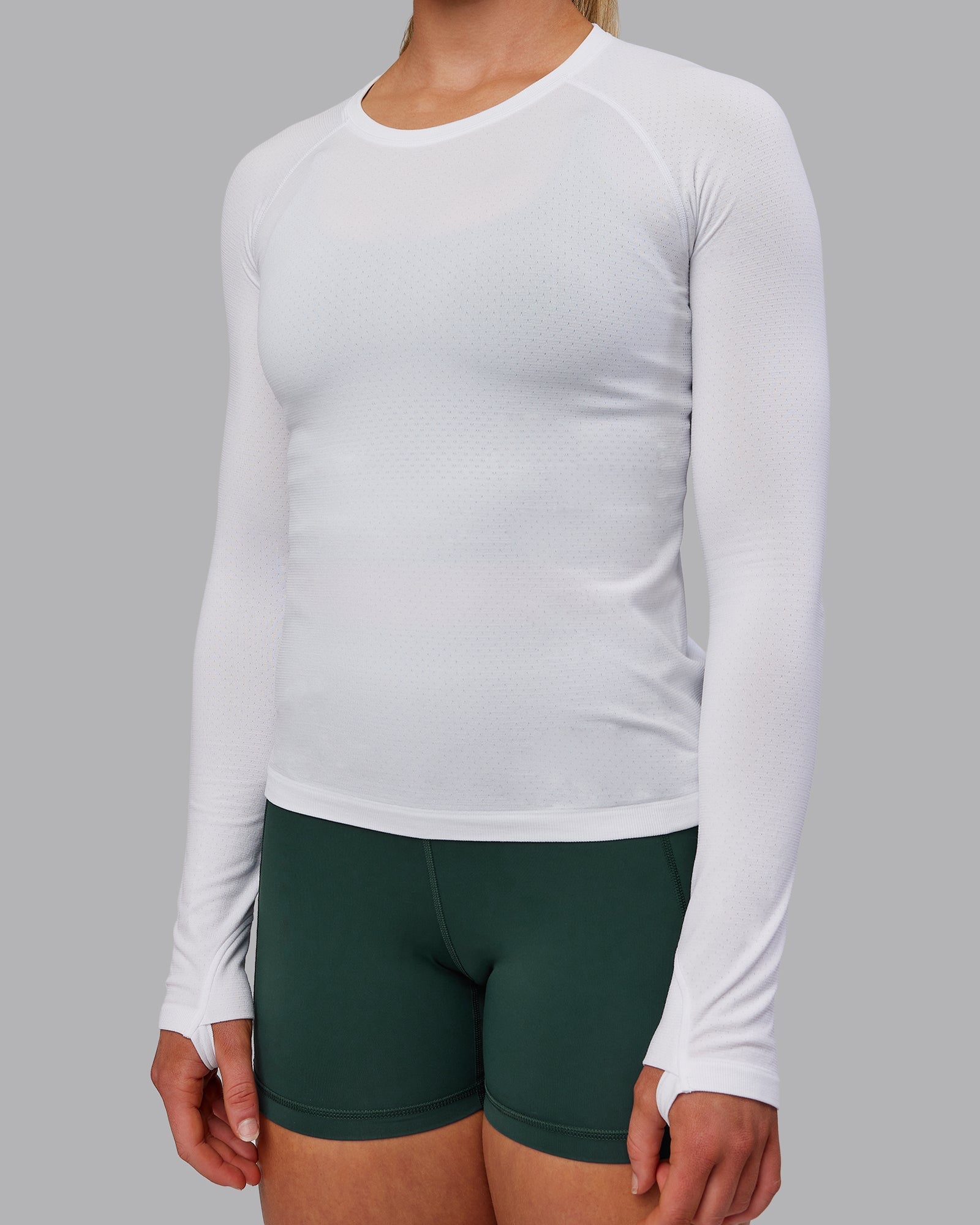 Womens AeroFLX+ Seamless Long Sleeve Tee - White | LSKD – LSKD US