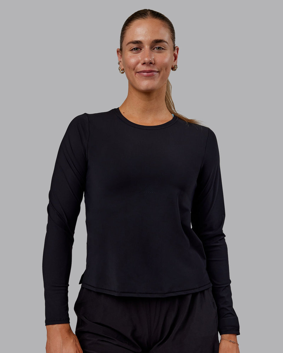 Woman wearing Cadence Long Sleeve Tee - Black