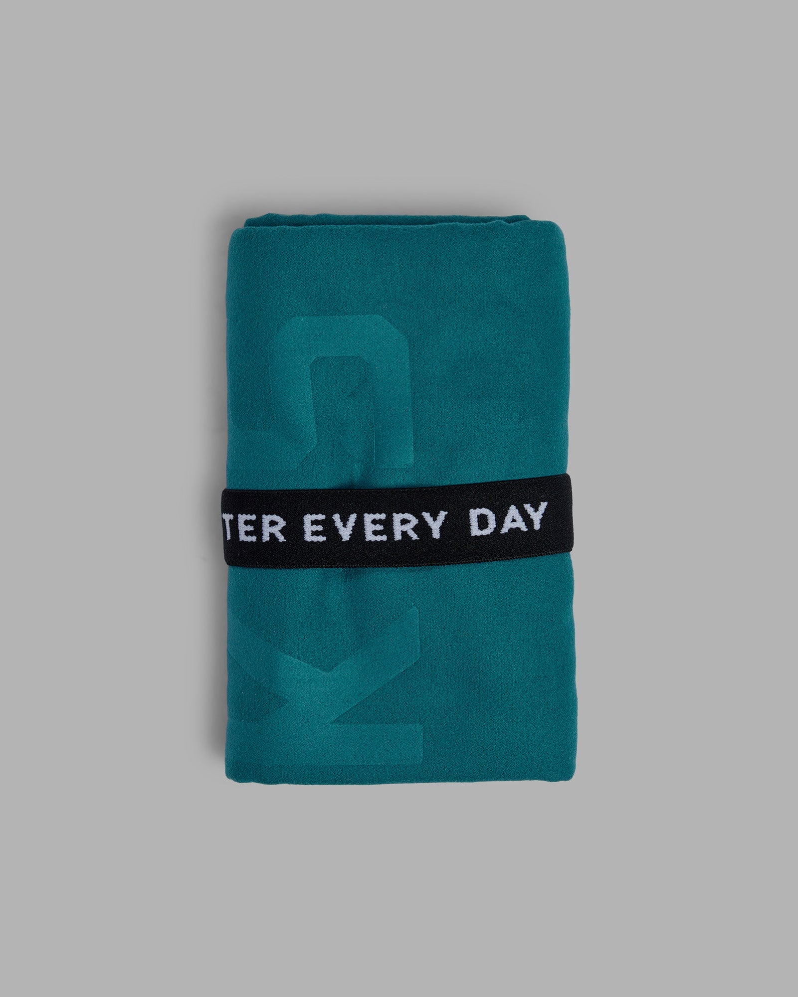 Perform Microfibre Lightweight Towel Medium - Blue Coral