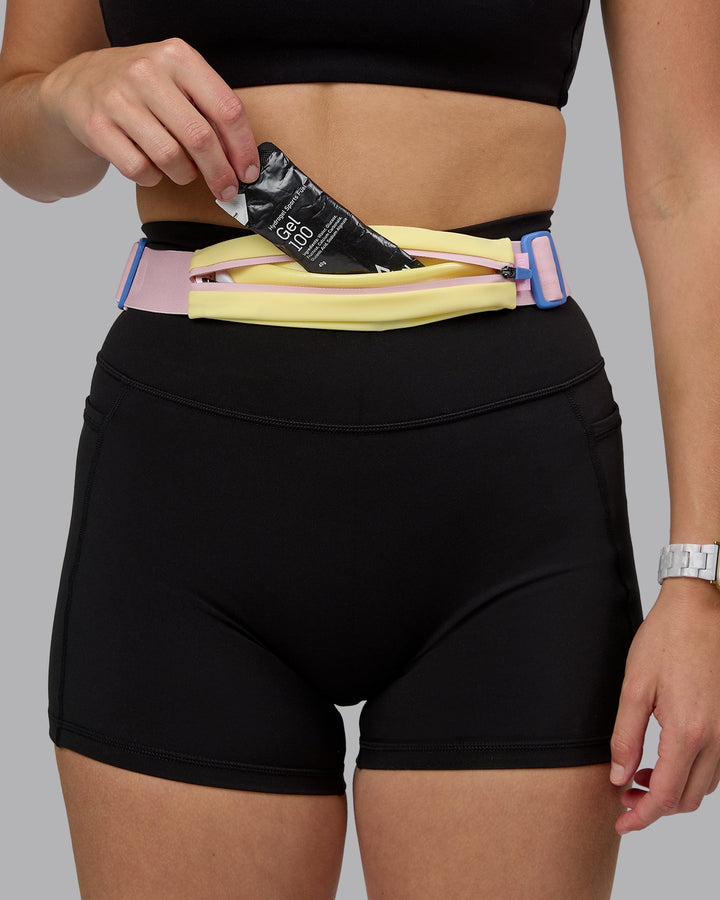 Rep Running Belt 2.0 - Banana Cream-Festival Bloom
