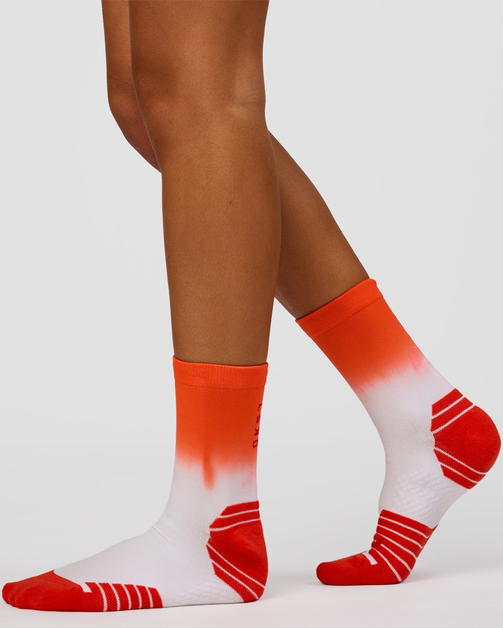 Run Performance Quarter Socks - White-Orange Ombre