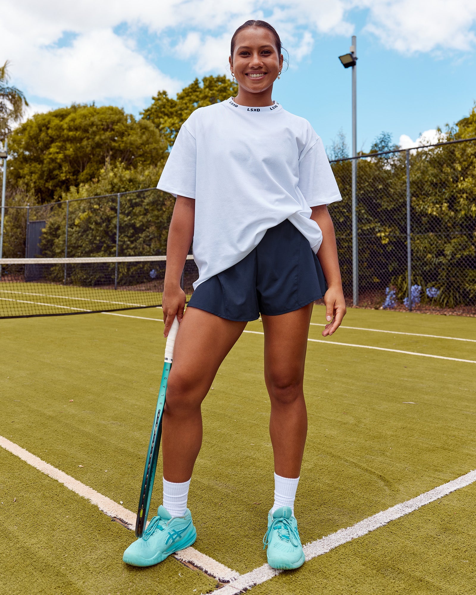 ® THE GO-TO TEE Go-To FLXCotton Oversized Deviation Tee - White-Future Navy | LSKD
