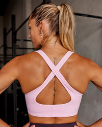 Woman wearing Stamina Sports Bra - Marshmallow | Model:Lauren | Size:S