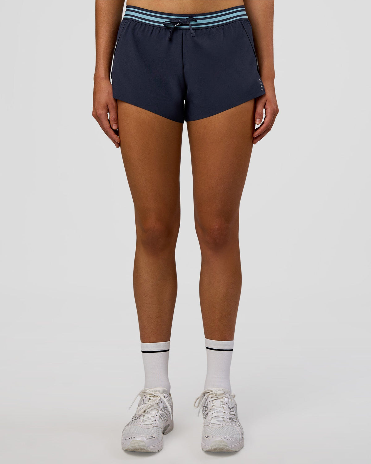 Mid Rise Active Short Accelerate 3