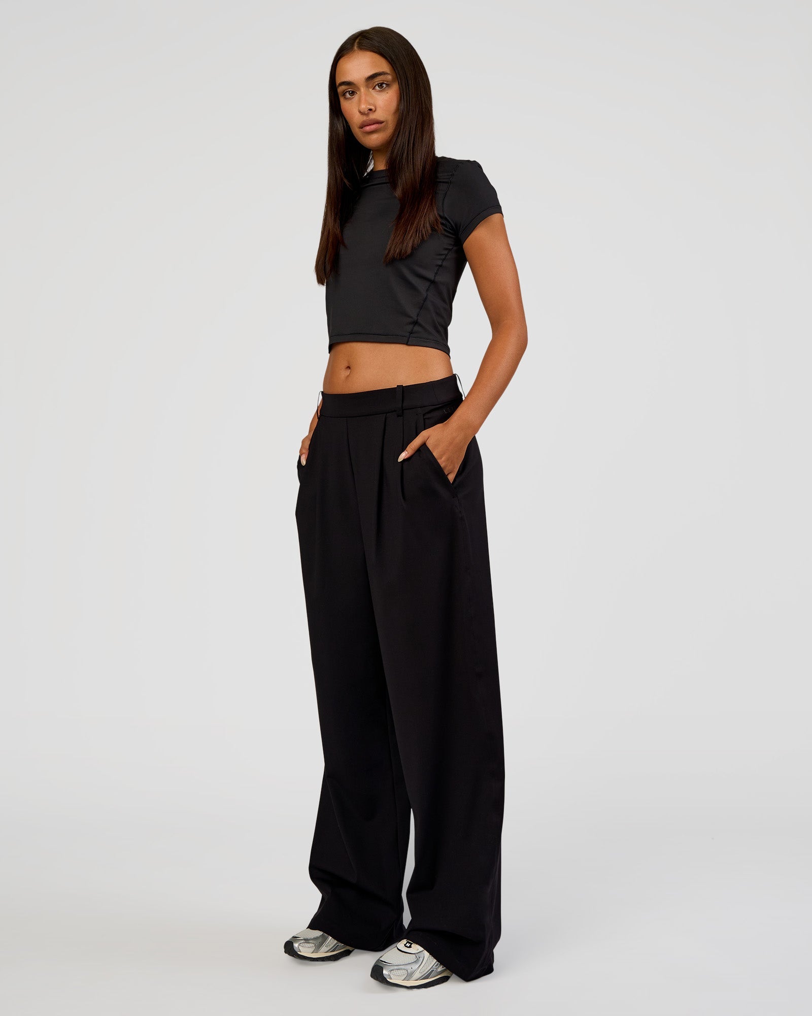 Woman wearing All Day Short Sleeve Tee - Black | Model:Ruby | Size:S