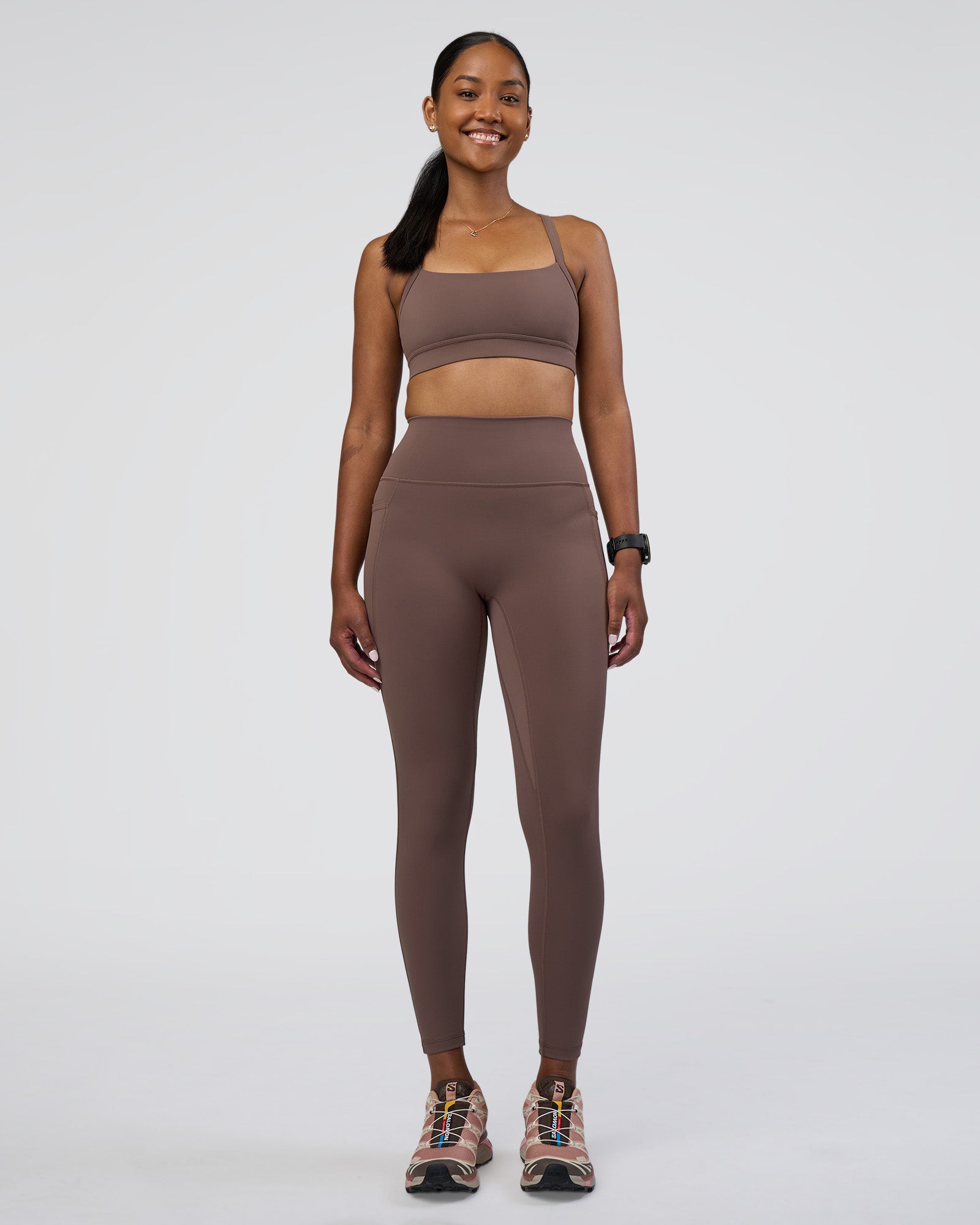 Woman wearing Fusion Ultra High-Rise 7/8 Legging Pockets - Peppercorn | Model:Rica | Size:S