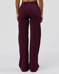Woman wearing Fusion V-Contour High-Rise Pant - Cherry Lacquer | Model:Bianca | Size:S