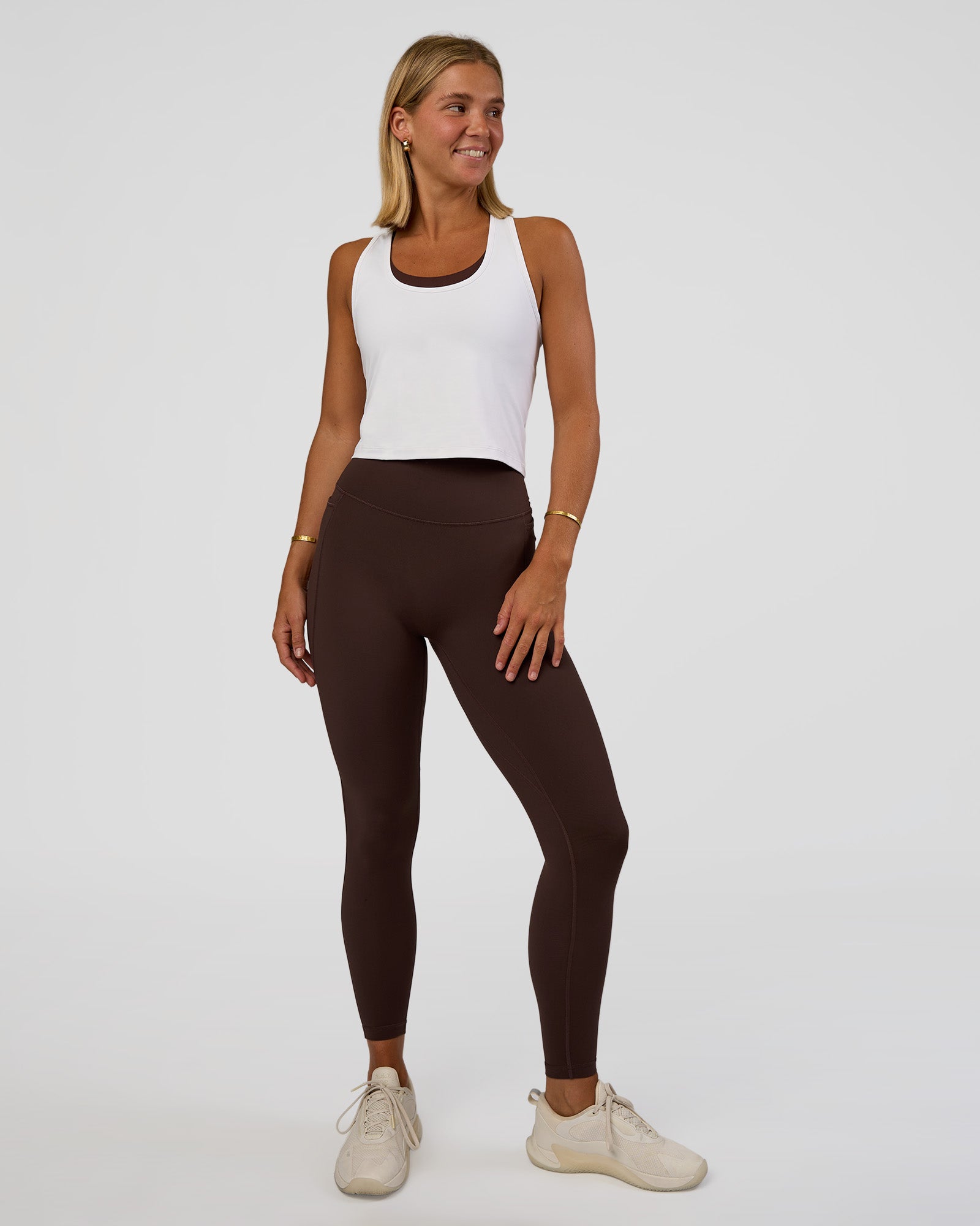 Fusion V-Contour Ultra High-Rise Full Length Legging Pockets - Hot