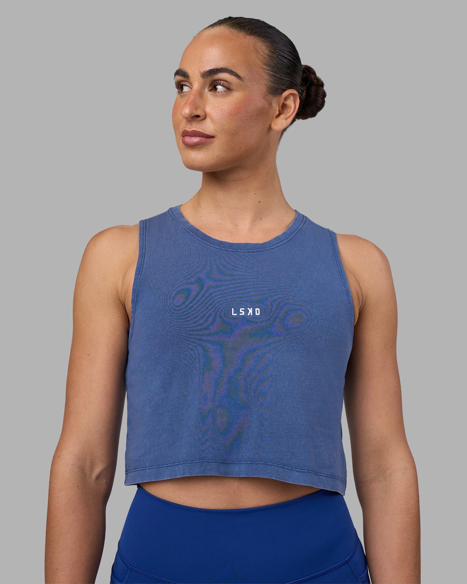 Woman wearing Go-To FLXCotton Tank - Midnight Blue Washed-White | Model:Sophie | Size:S