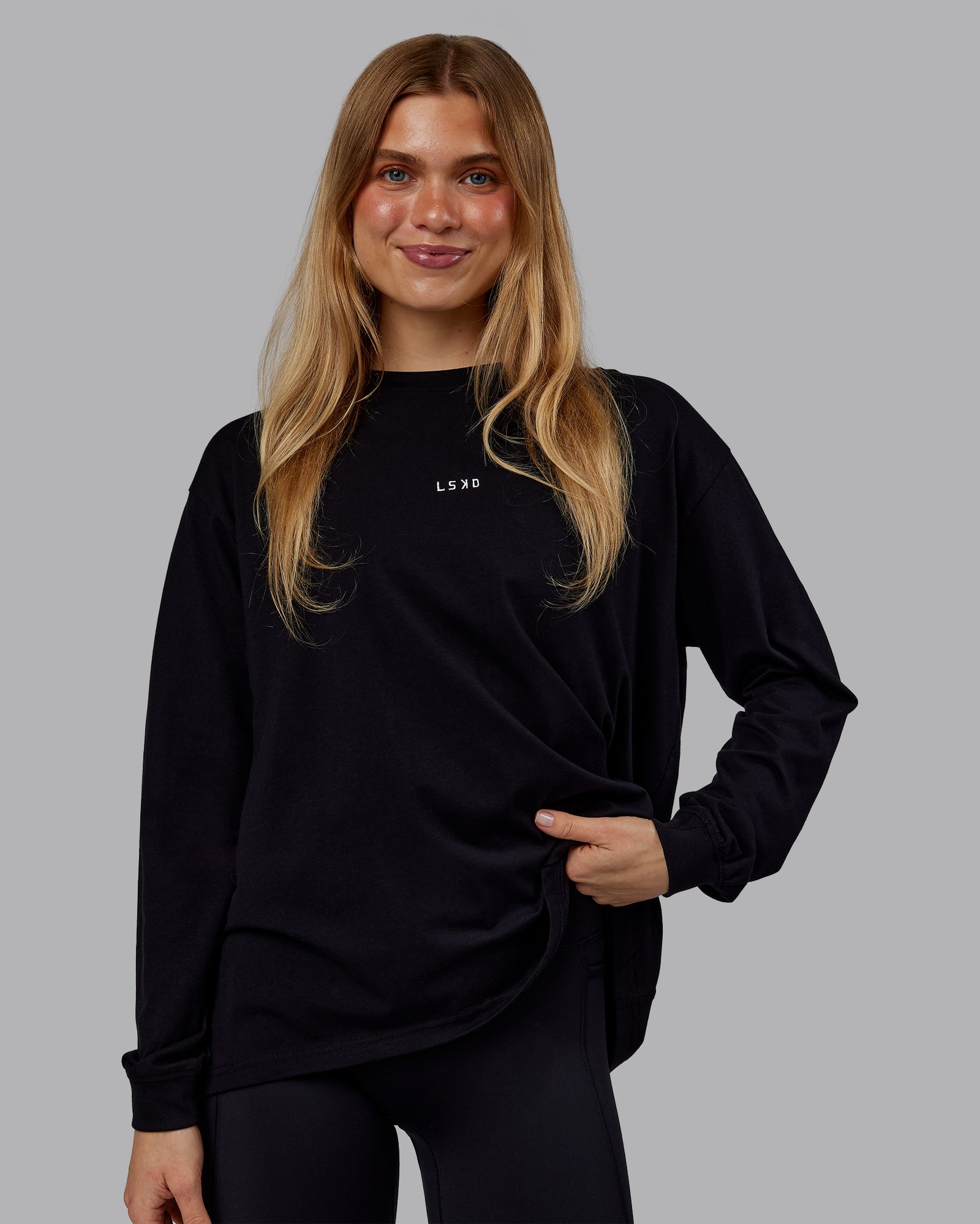 Go-To Long Sleeve FLXCotton Oversized Tee - Black-White | LSKD