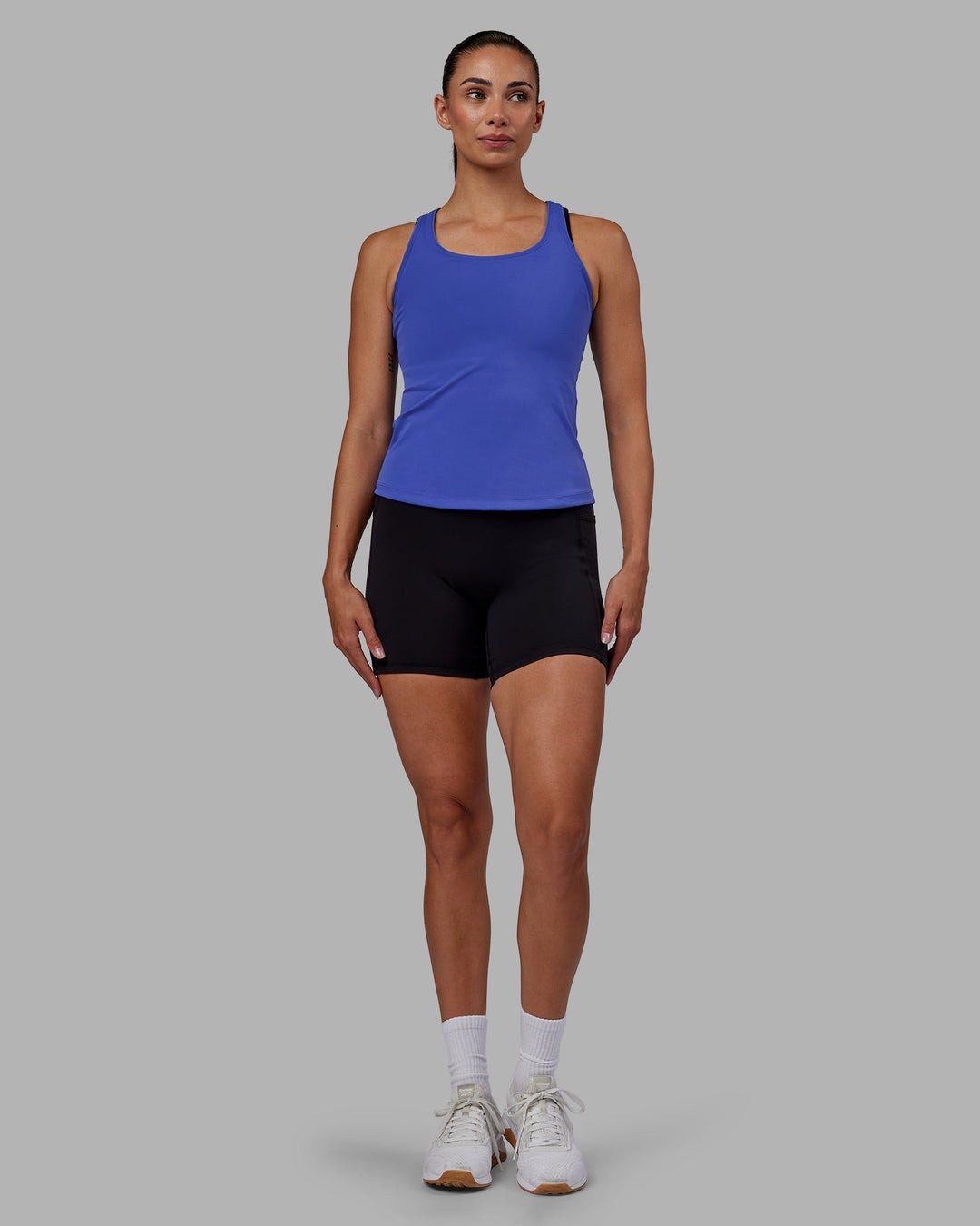 Woman wearing Lift Performance Tank - Power Cobalt