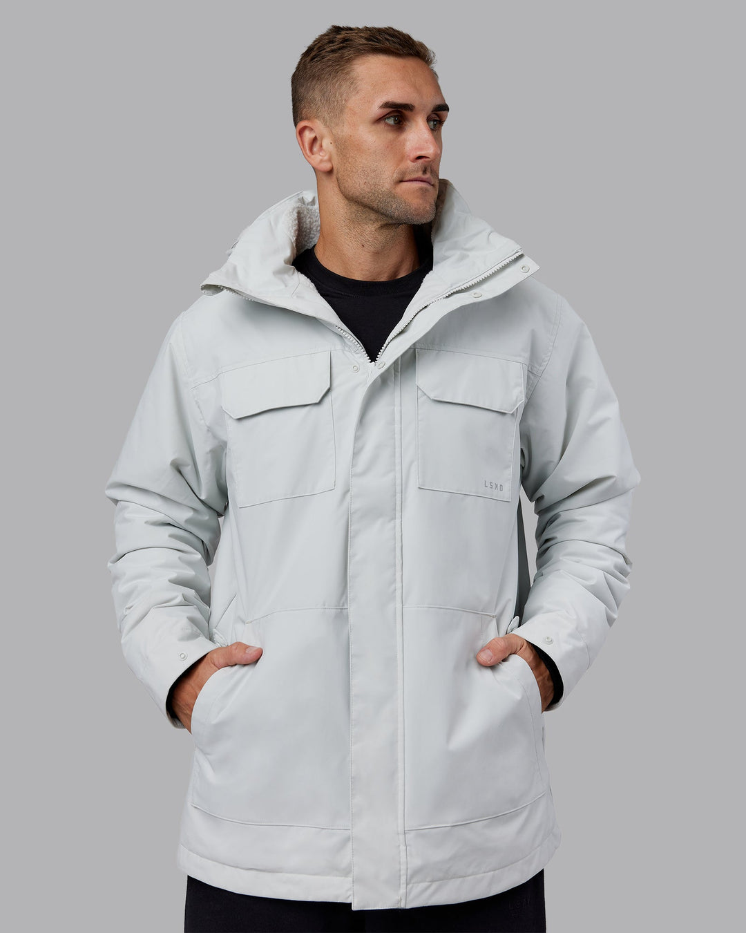 Man wearing Marshall 2.0 Jacket - Digital Mist | Model:Tommy | Size:S