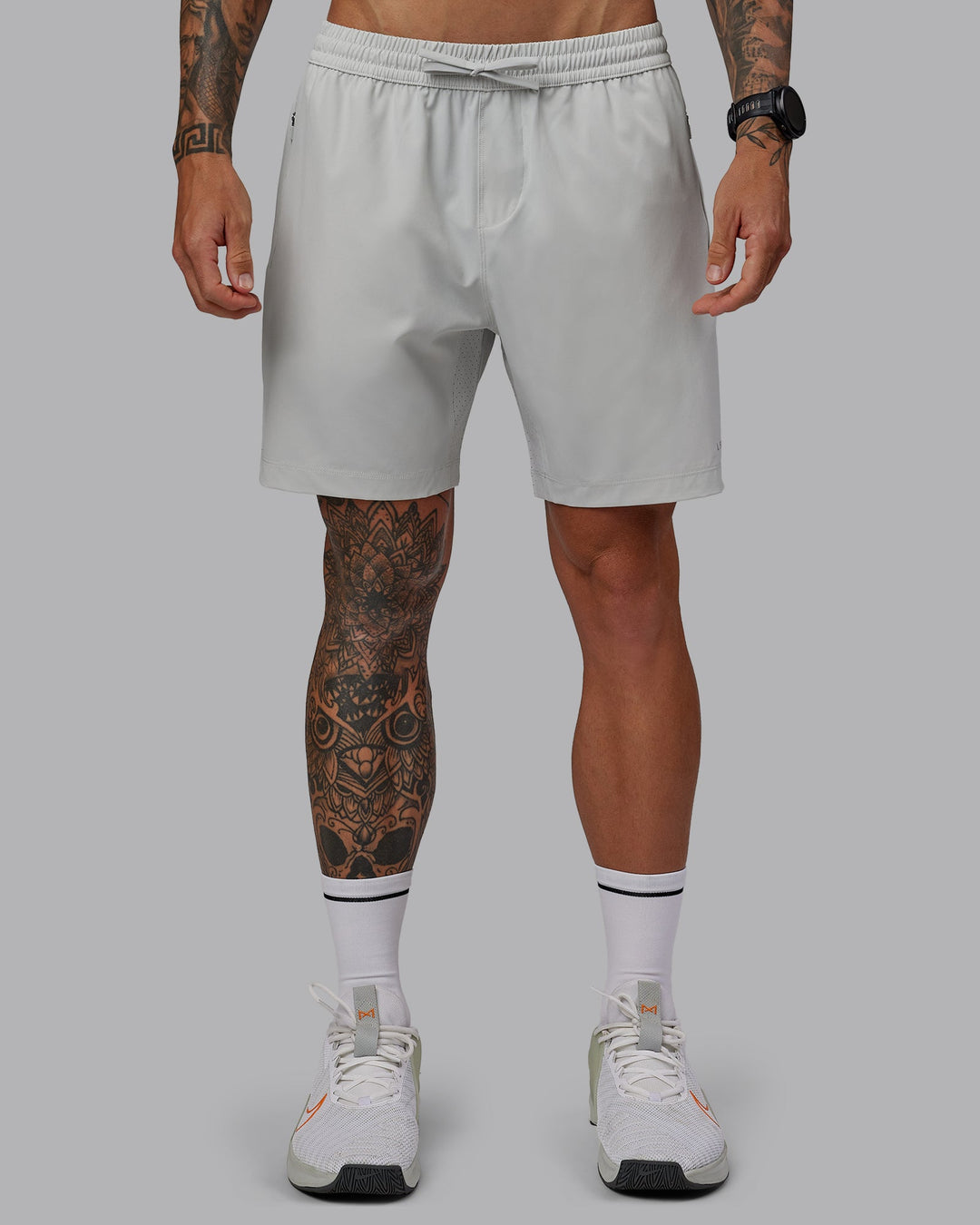 Man wearing Rep 7'' Performance Short in Digital Mist | Size:S