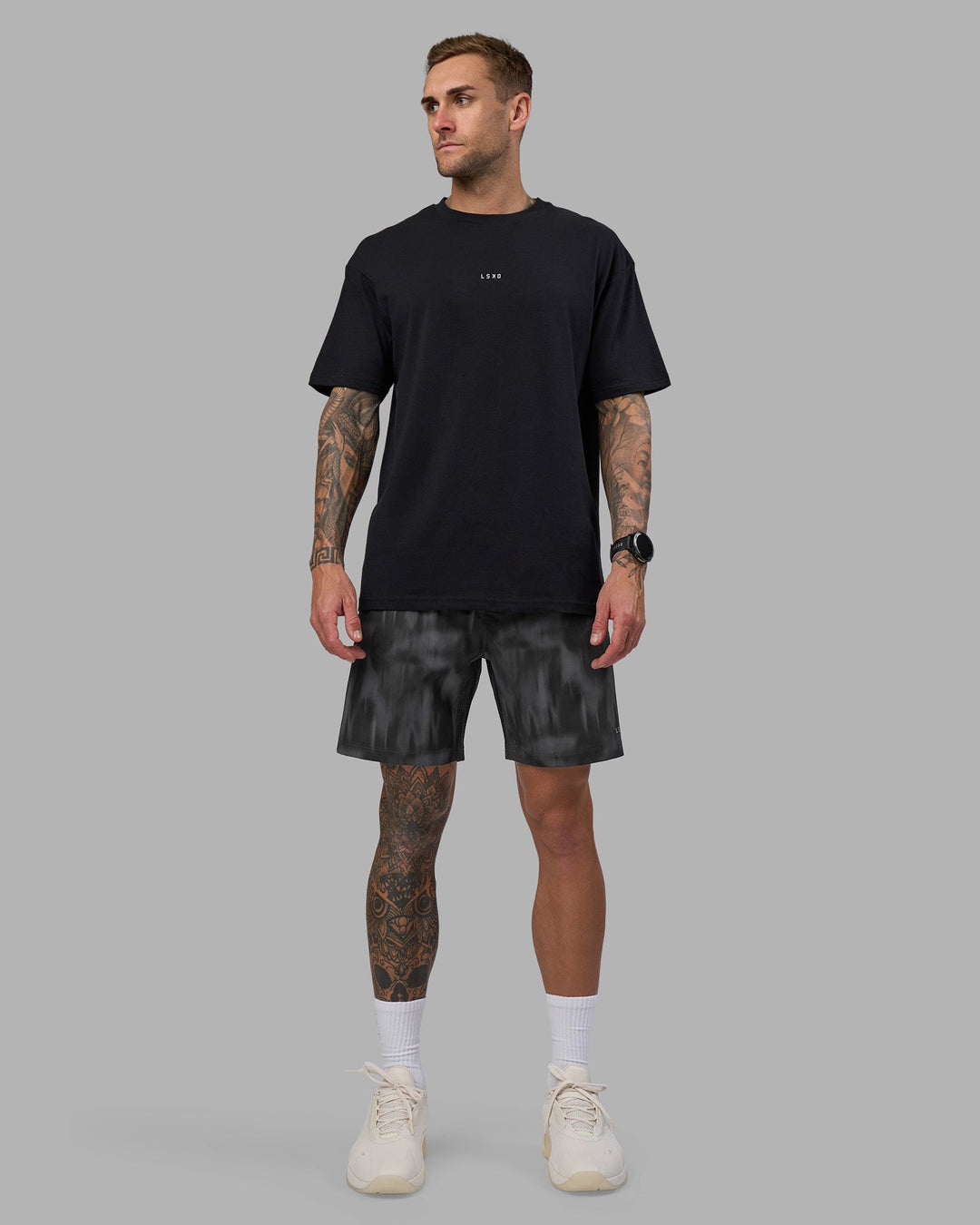 Man wearing Rep 7&