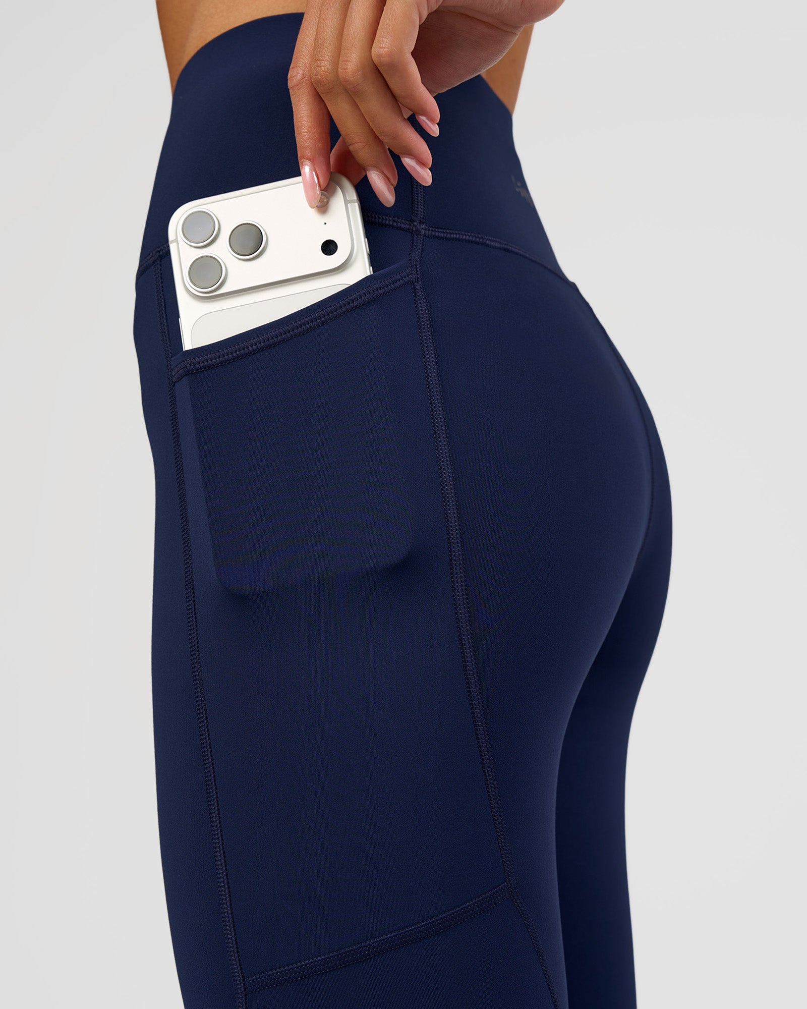 Rep Ultra High-Rise 3/4 Legging Pockets - Future Navy-White | LSKD