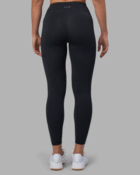 Woman wearing Rep Ultra High-Rise 7/8 Legging Pockets - Black-Blue Atoll | Model:Sophie | Size:S | Thumbnail Index: 3