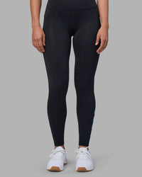 Woman wearing Rep Ultra High-Rise Full Length Legging Pockets - Black-Blue Atoll | Model:Sophie | Size:S | Thumbnail Index: 6