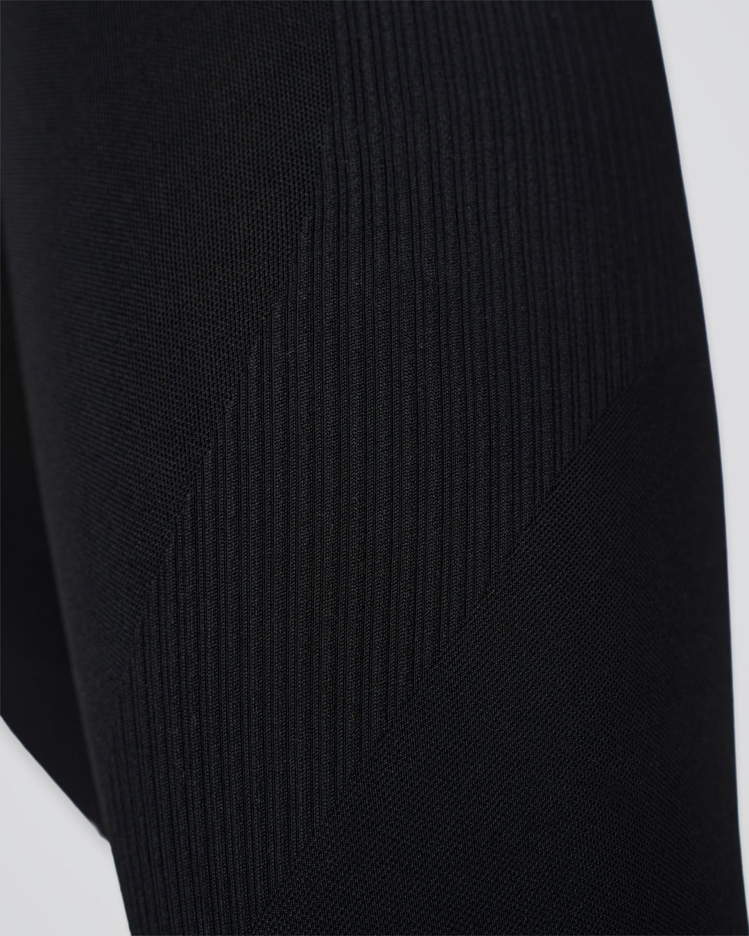Woman wearing Surge Seamless High-Rise Full Length Legging - Black | Model:Bianca | Size:S