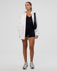 Woman wearing Vitality Bodysuit - Black | Model:Myrte | Size:S | Thumbnail Index: 2