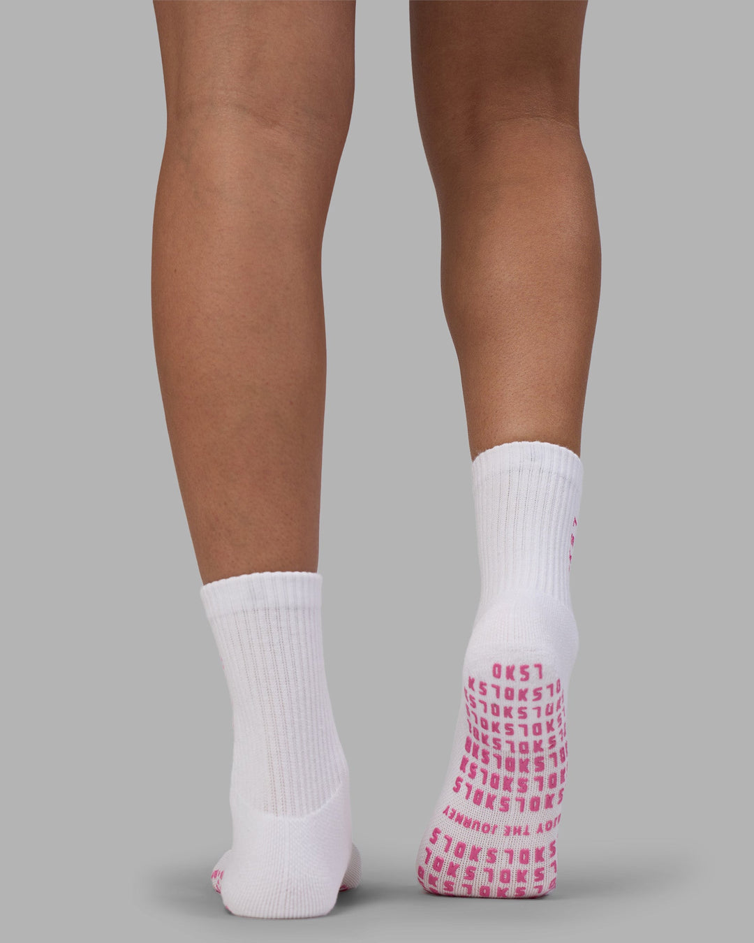 Signal Pilates Crew Grip Socks 2.0 - White-Ultra Pink