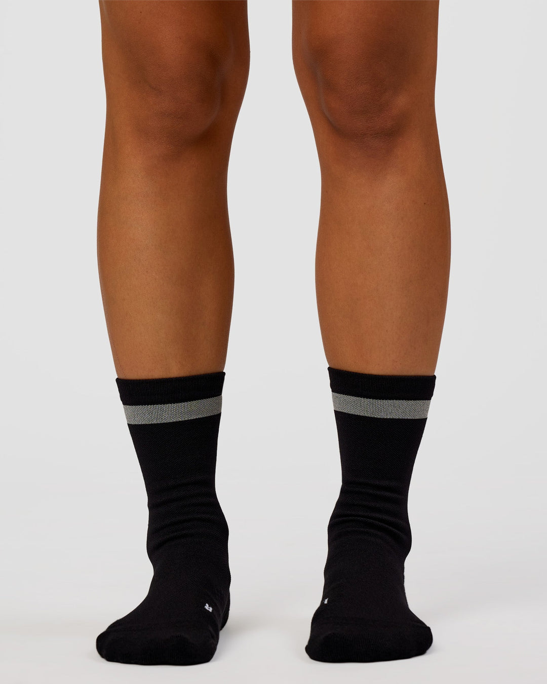 Woman wearing Run Club Fast Performance Socks 2.0 - Black-Reflective