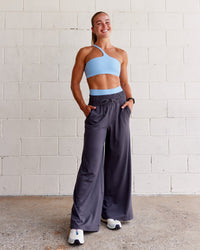 Woman wearing Angle Sports Bra - Open Air | Model:Sav | Size:XS