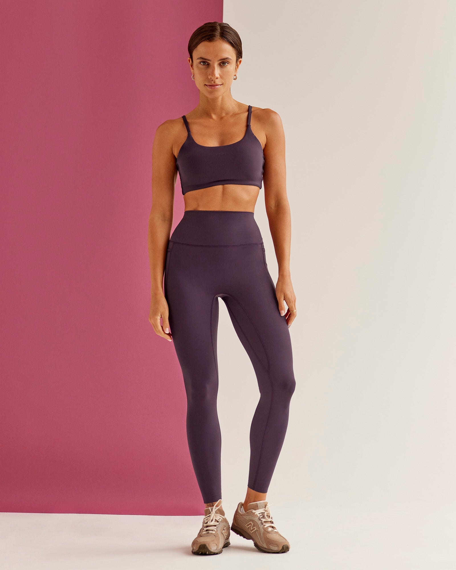 Elixir Ultra High-Rise Full Length Legging Pockets - Midnight Plum