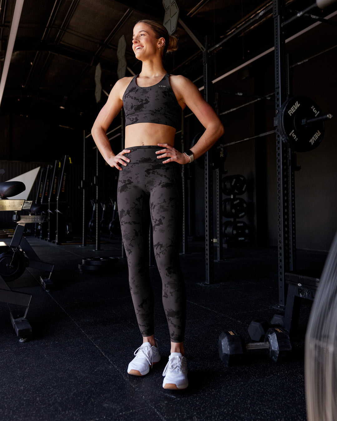 Woman wearing Fusion Ultra High-Rise Full Length Legging Pockets - Black Tie Dye | Model:Chloe | Size:XS