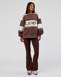 Woman wearing A-Team Sweater Oversize in Cocoa Powder-Off White | Model:Bianca | Size:XS