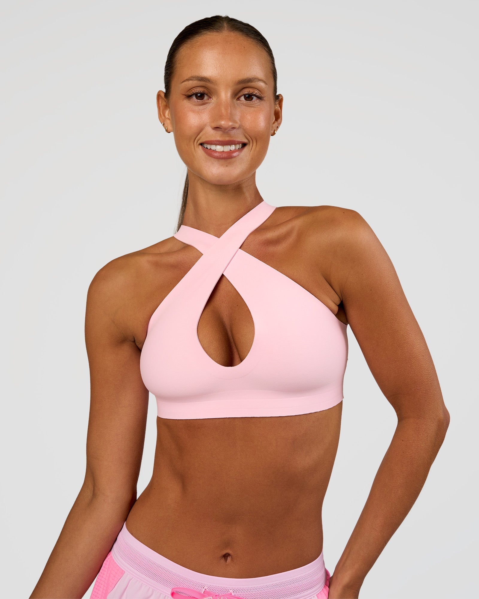 マ*イ様 【新品】Bristol2025AW S/S ATHLETIC TOP Bend & FLX Plunge Sports Bra - Marshmallow | LSKD – LSKD US