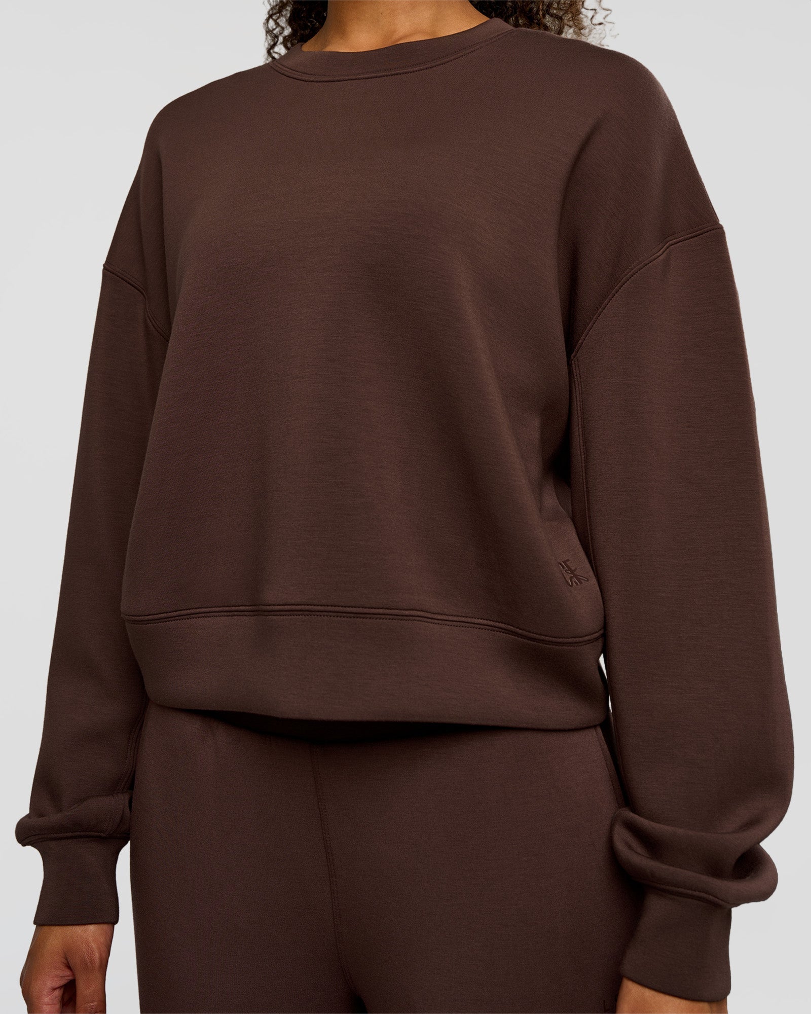 FRAMeWORK スウェットガウン CF Elevate SoftTouch Pintuck Sweater - Hot Chocolate | LSKD – LSKD US