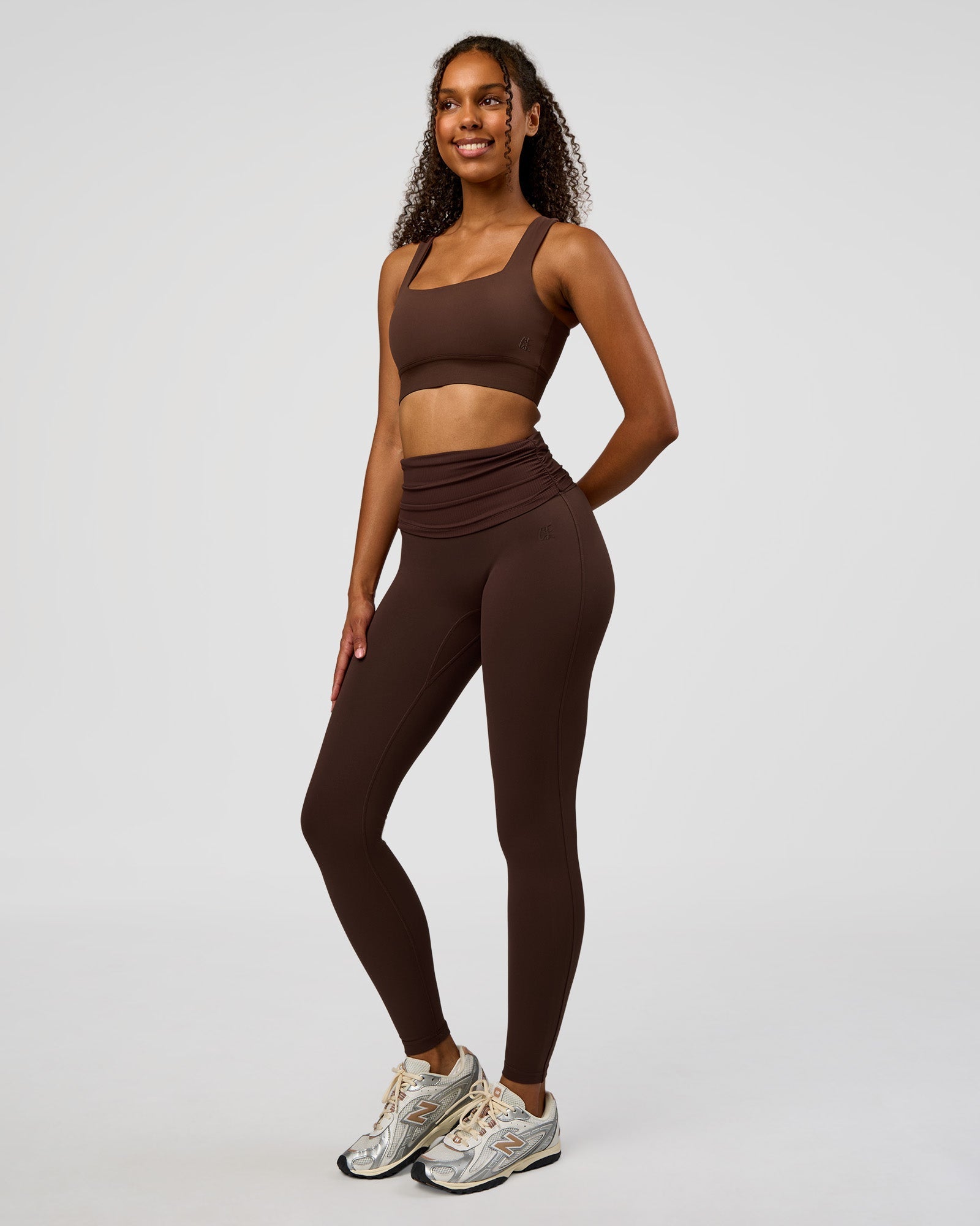 CF Train Hard Sports Bra - Hot Chocolate | LSKD – LSKD US