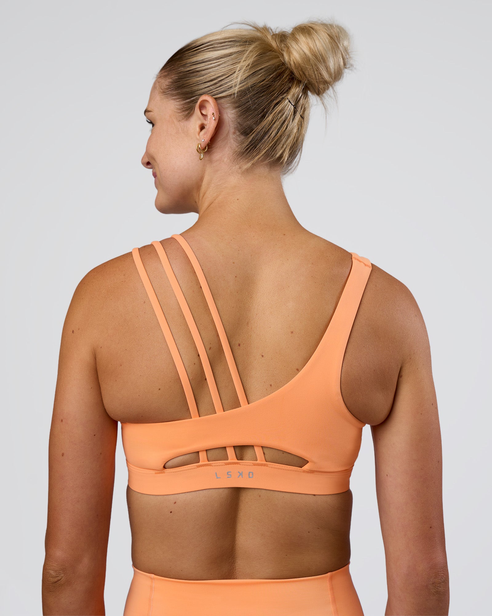 Galvanise Splice Sports Bra - Cantaloupe | LSKD – LSKD US