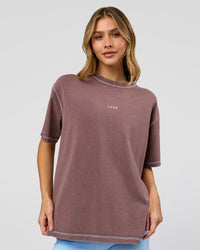 Woman wearing Go-To Contrast Oversized Heavyweight FLXCotton Tee - Cocoa Powder Washed-White | Model:Leilani | Size:XS | Thumbnail Index: 0