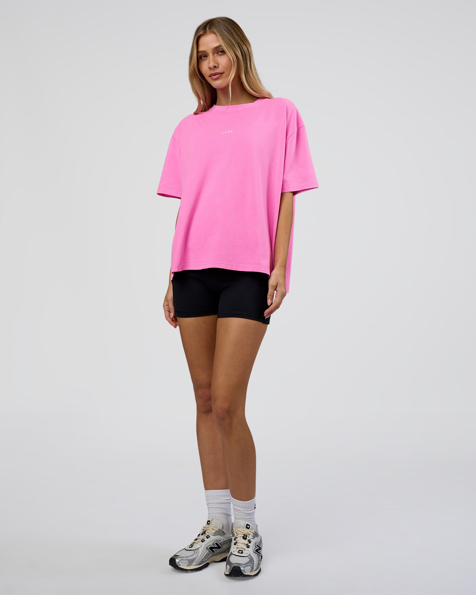 Go-To FLXCotton Oversized Tee - Ultra Fuchsia Washed | LSKD – LSKD US