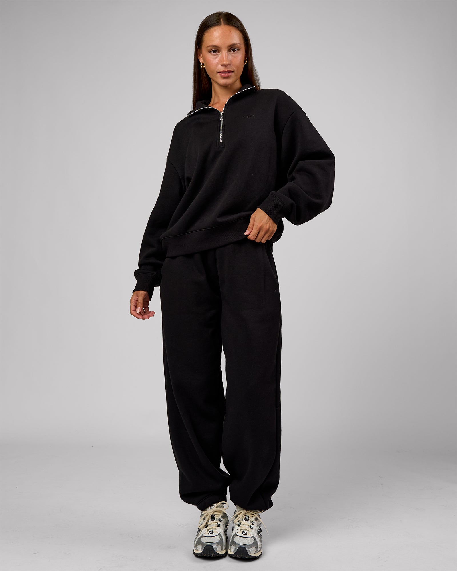 トップス bisaorica Go-To Oversized Quarter Zip Sweater - Black | LSKD – LSKD US