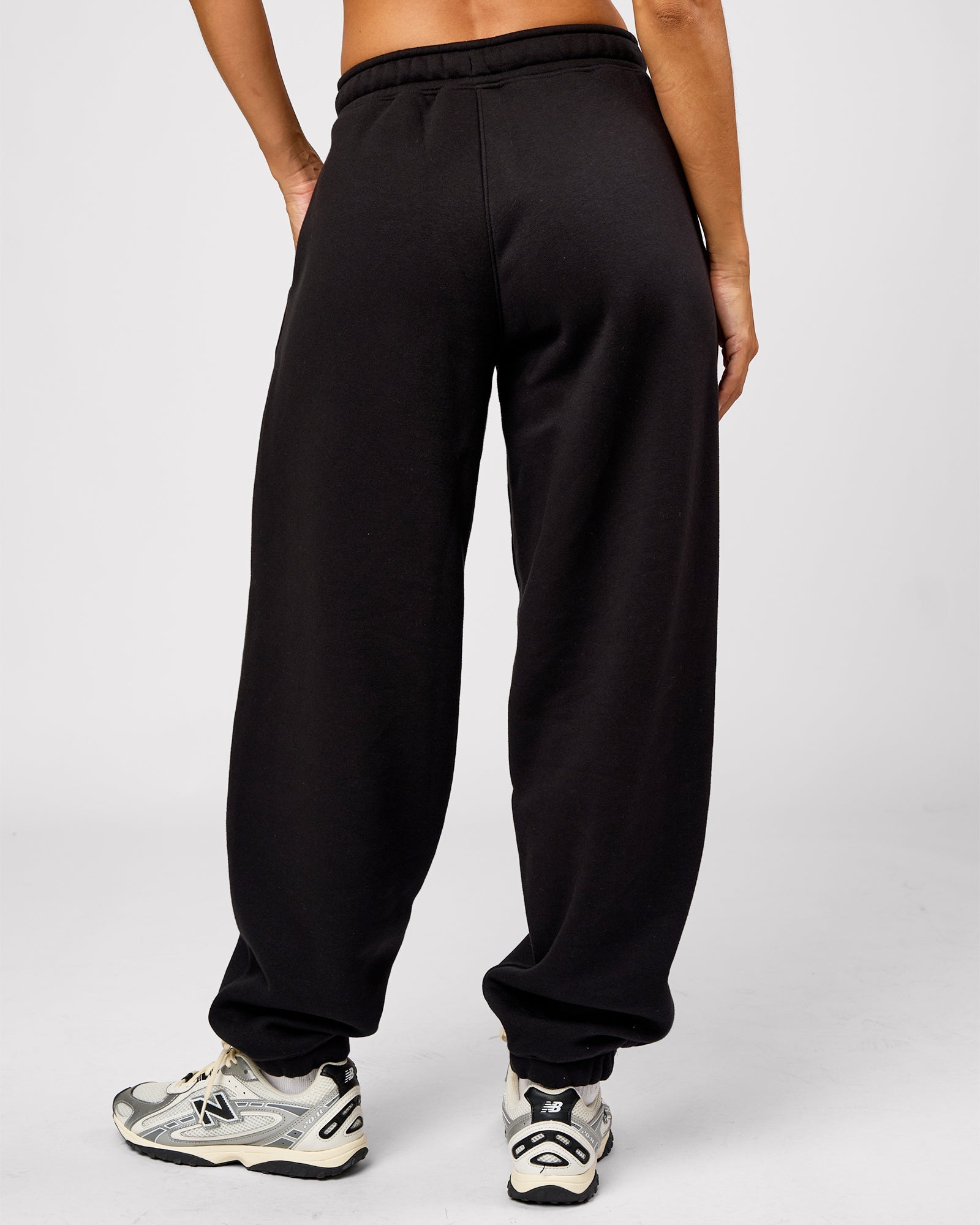 Go-To Oversized Track Pant - Black | LSKD – LSKD US