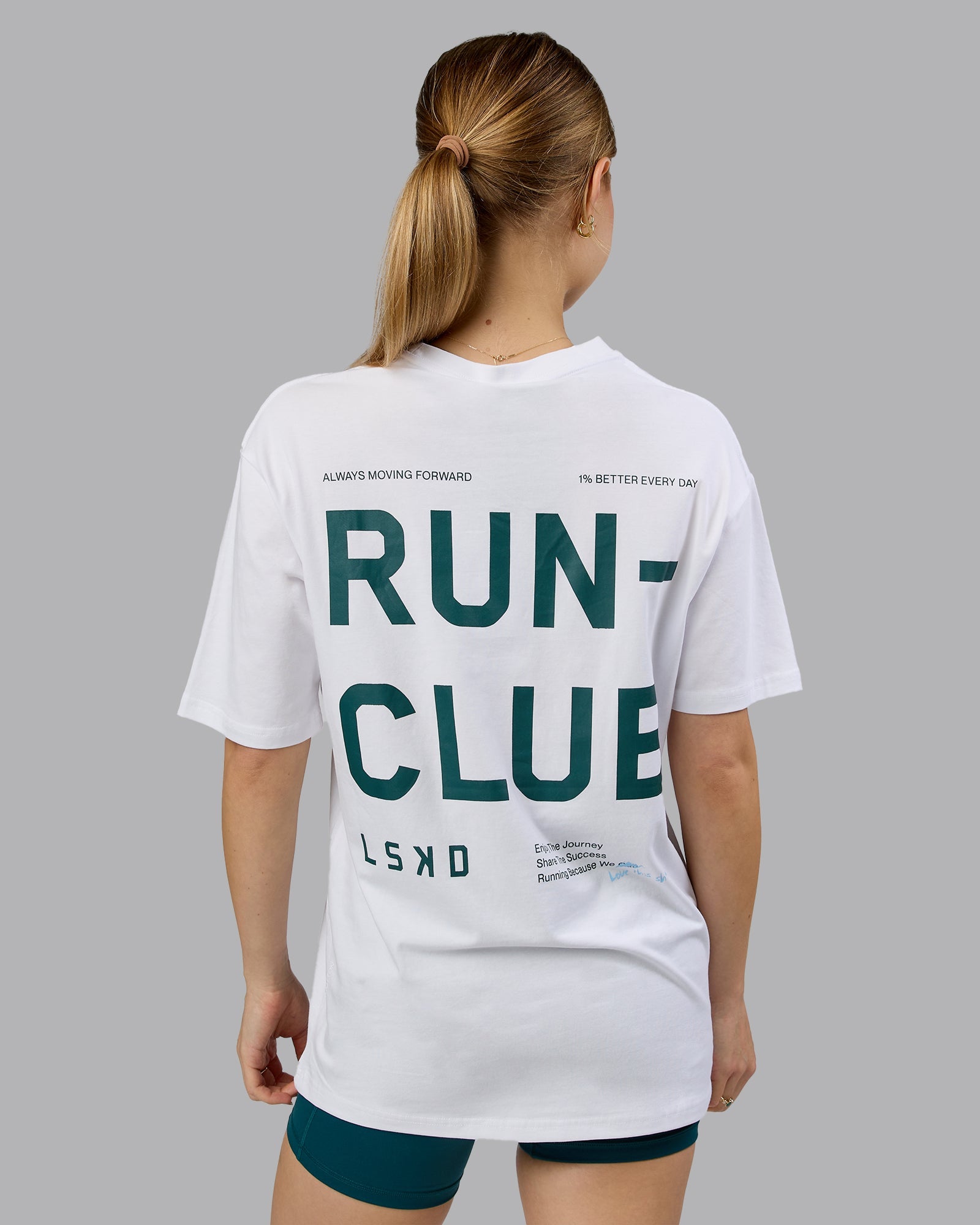 Love The Run FLXCotton Tee Oversize - White-Dark Moss | LSKD – LSKD US