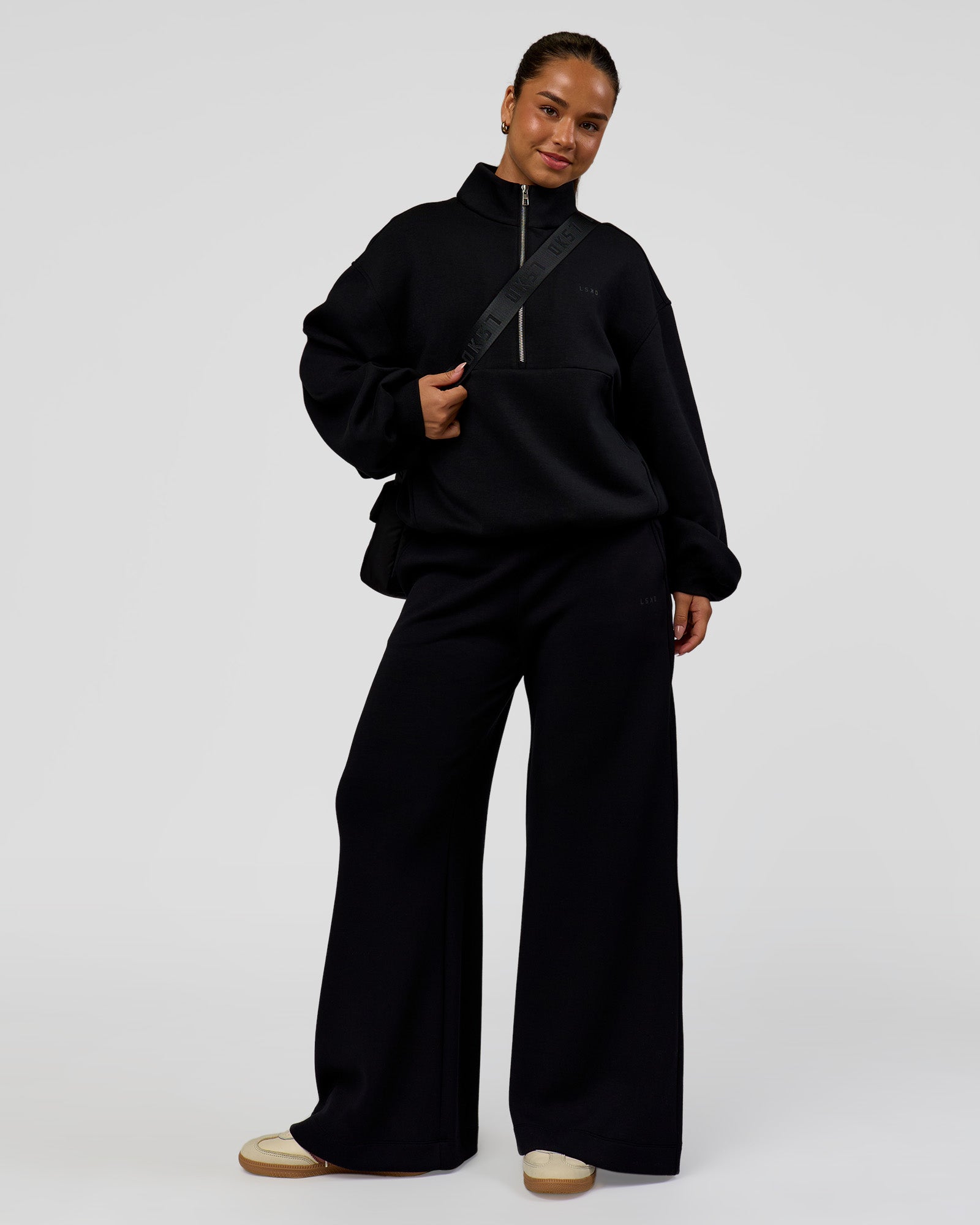 Luxe ZeroCrease Spacer Half Zip - Black | LSKD – LSKD US
